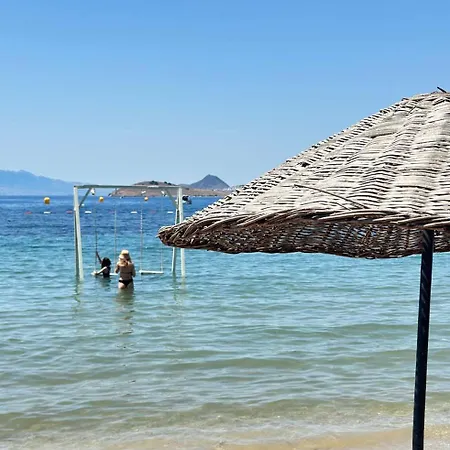 酒店 Ambrosia & 5*