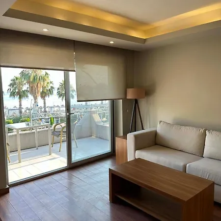 Hotel Ambrosia & 5*