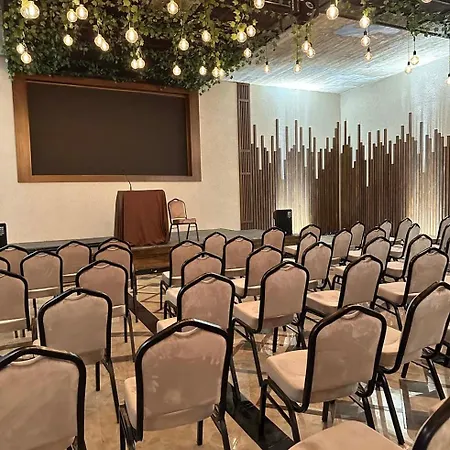 Ambrosia & 比特兹