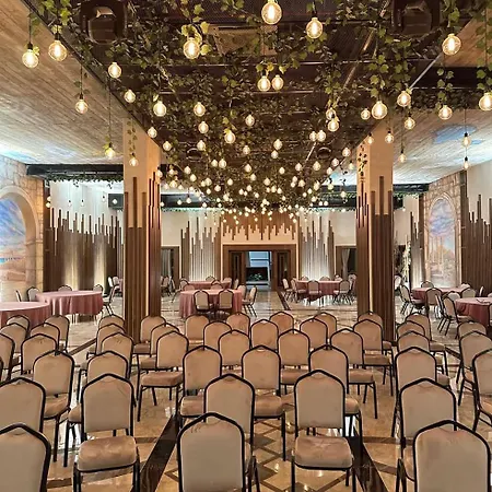 Ambrosia & 比特兹