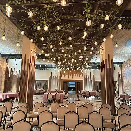 Hotel Ambrosia &