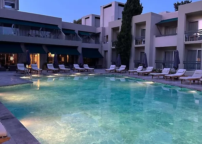 Ambrosia & Hotel 5*