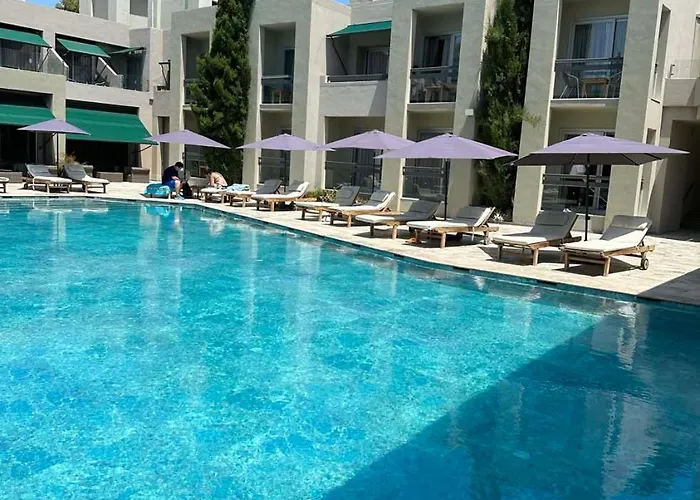 Ambrosia & Hotel 5*